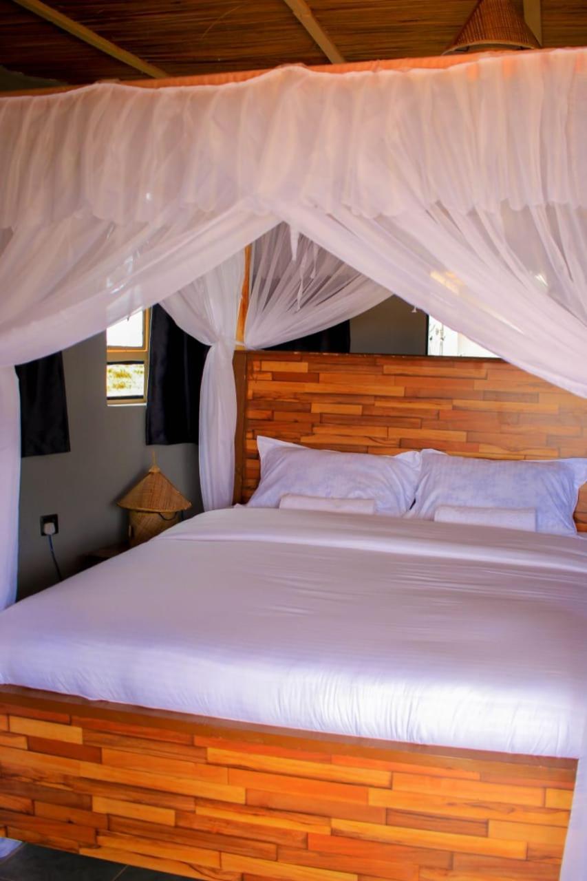 Amanya 3-Bedroom Hut Amboseli Buitenkant foto
